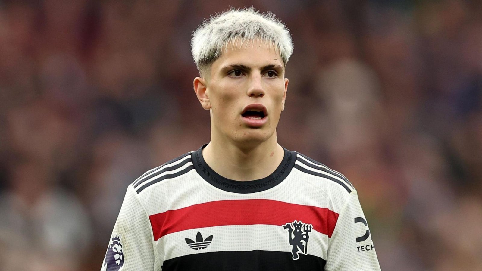 Breaking news: It was reported that Alejandro Garnacho has 'offered' his services to two Premier League clubs, which would utterly sever his relationship with Manchester United supporters